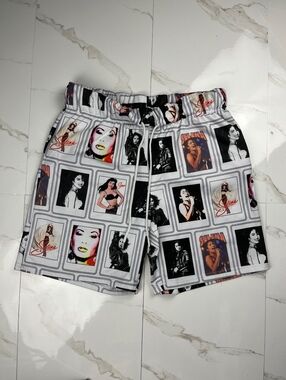 Selena Print Shorts White Size Regular M Music Icon